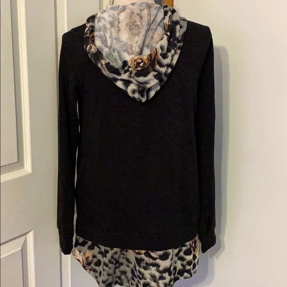 BLACK ANIMAL PRINT TIE KNIT HOODIE TUNIC TOP - Picture 3 of 9